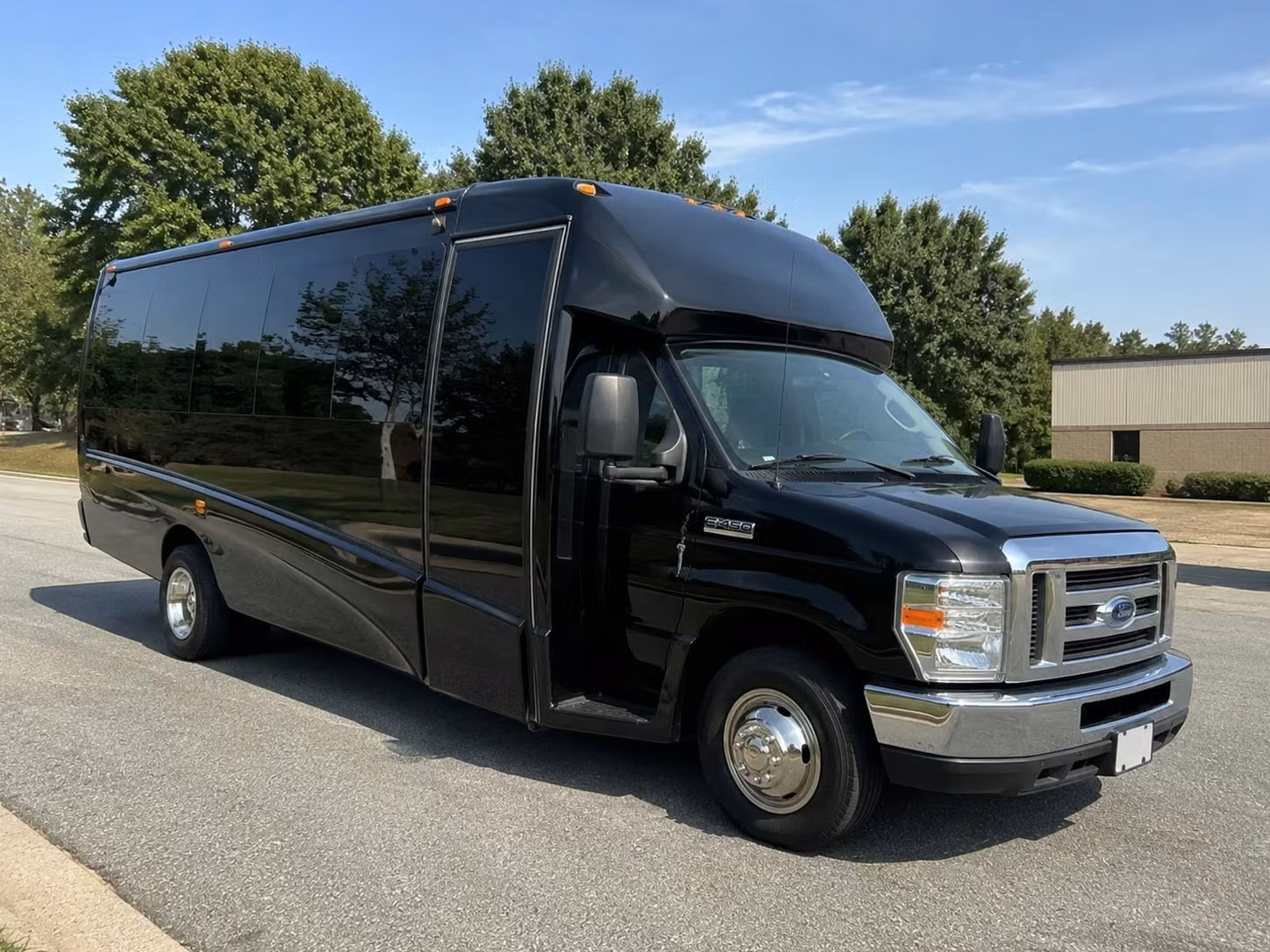 18 passenger minibus