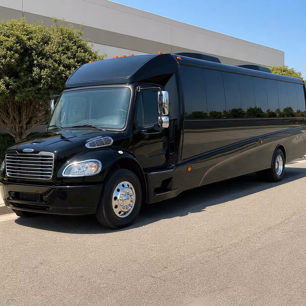 25 passenger minibus