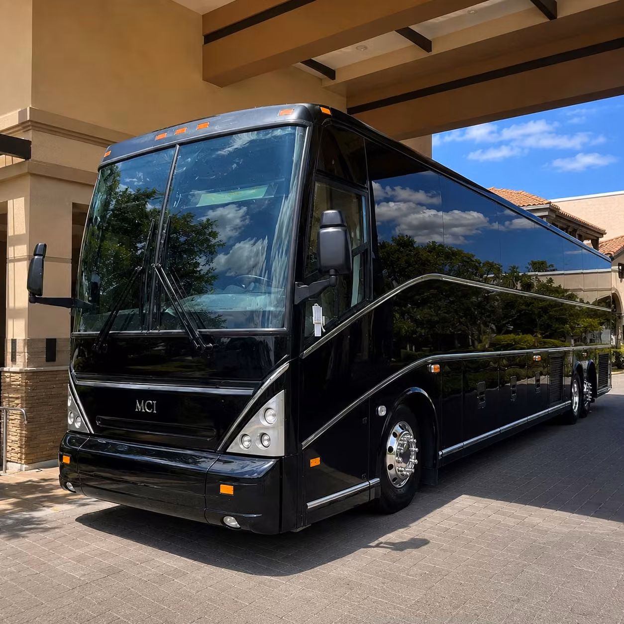 charterbusrentalanchorage com puts the right bus at ted stevens anchorage international airport every time